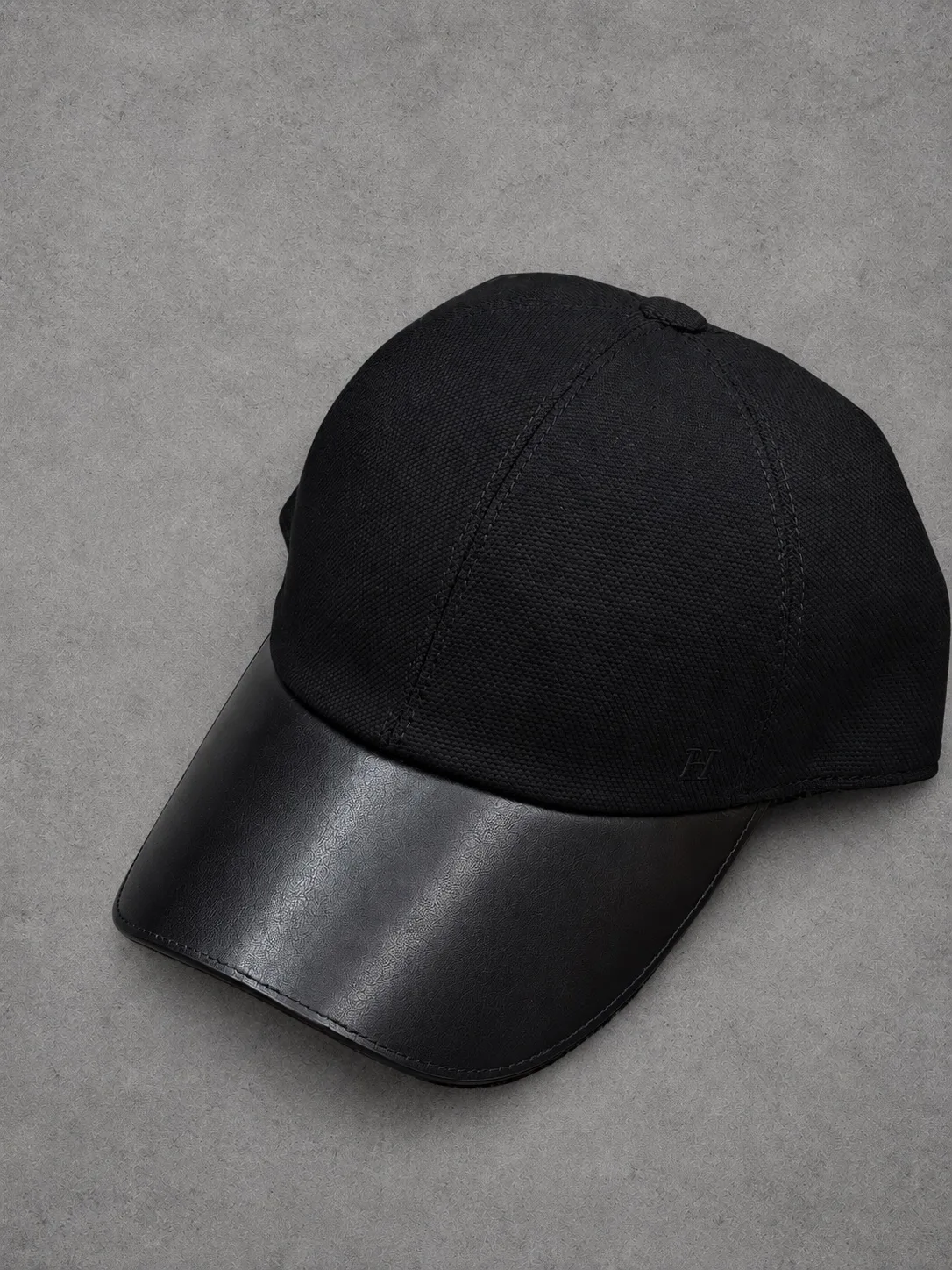 Gorra Hermes turca negra