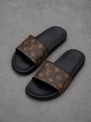Chanclas Louis Vuitton turcas cafe