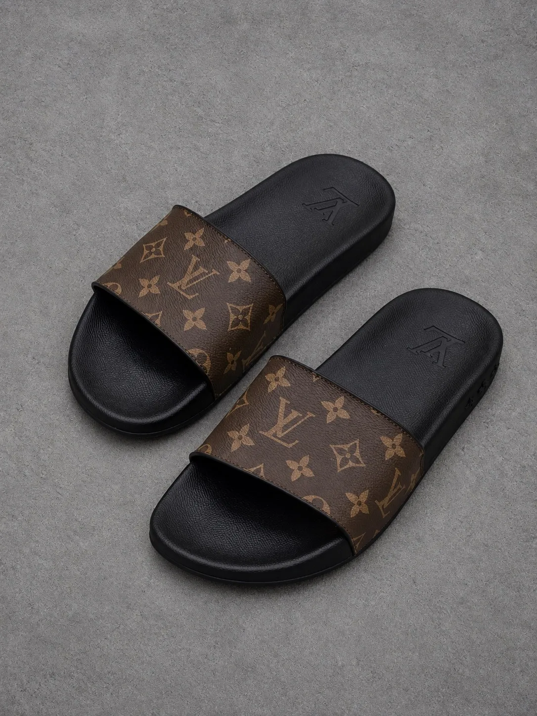 Chanclas Louis Vuitton turcas cafe