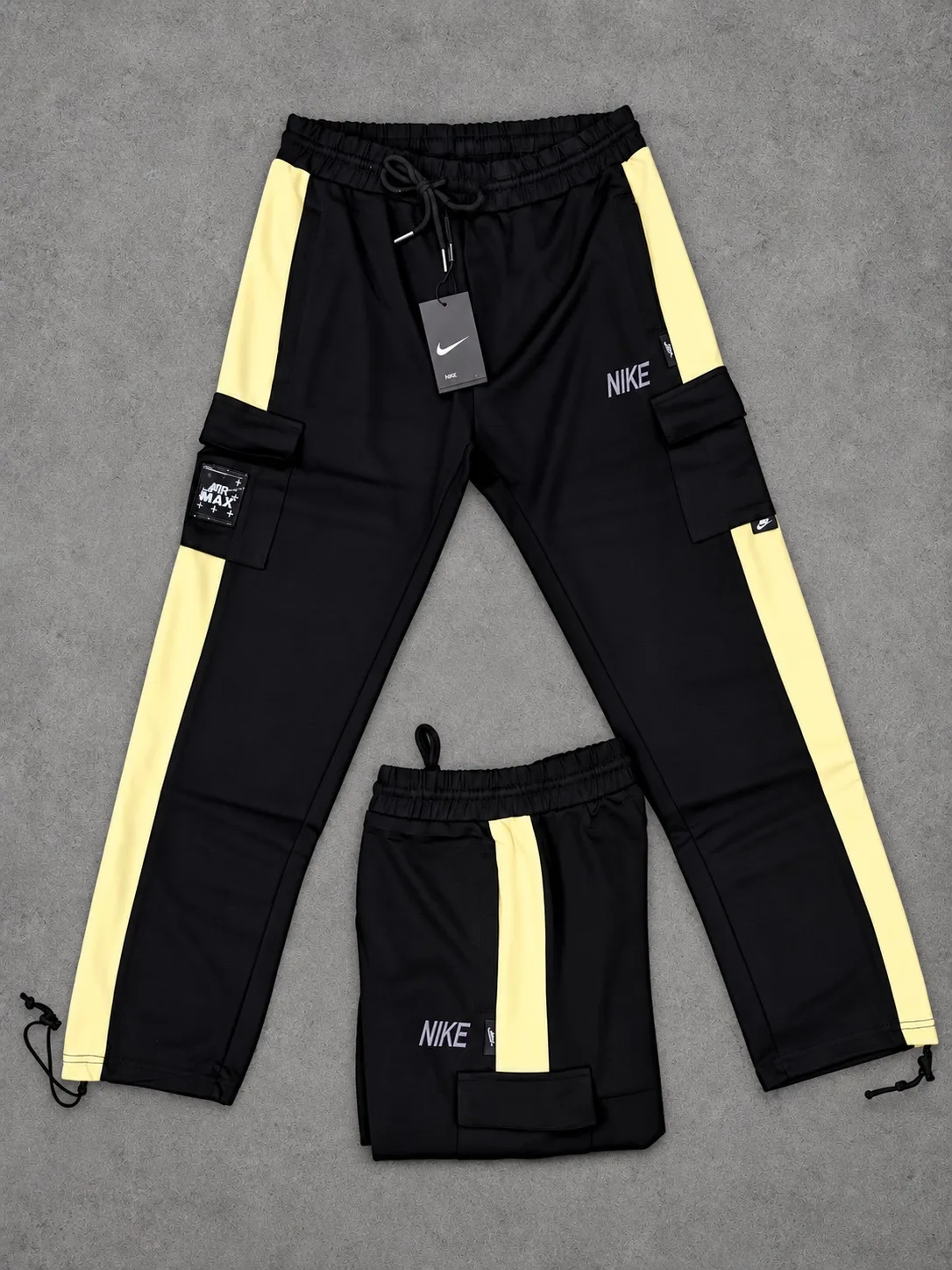 Sudadera Nike 1.1 Premium Negra Con Beige