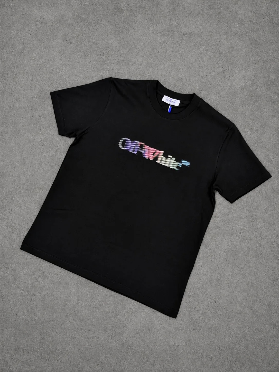 Camiseta Off White turca negra