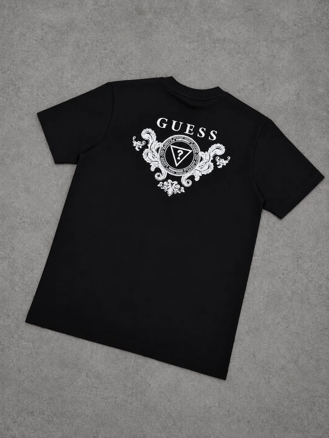 Camiseta Guess 1.1 Premium negra — vista 2