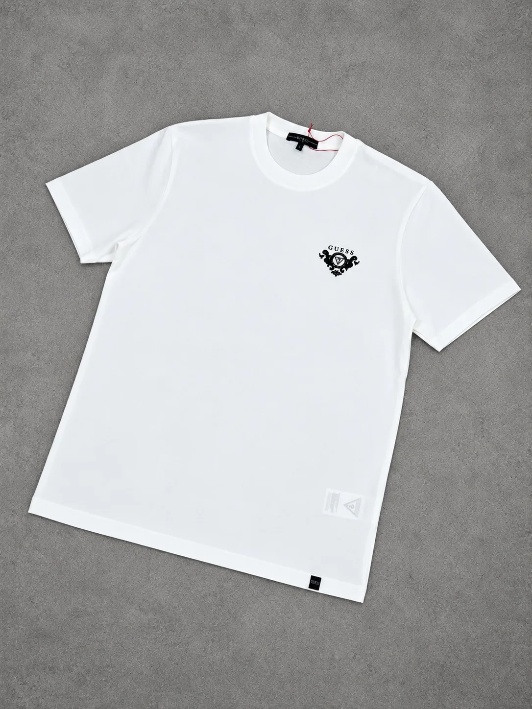 Camiseta Guess 1.1 Premium