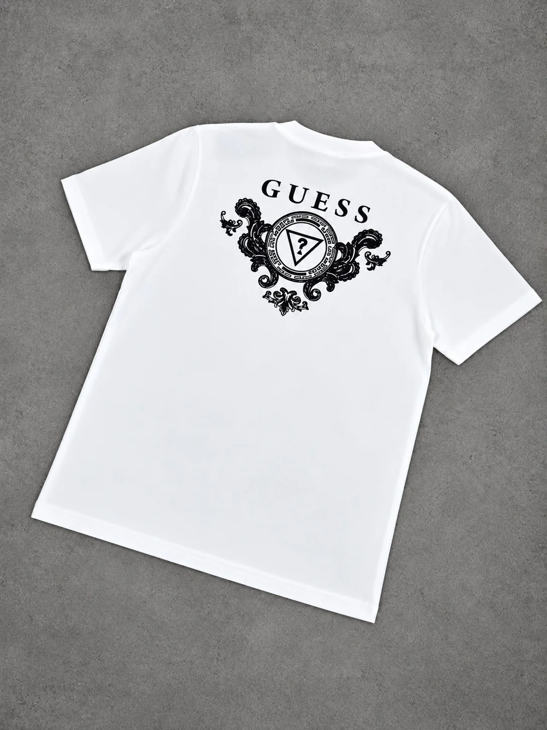 Camiseta Guess 1.1 Premium — vista 2