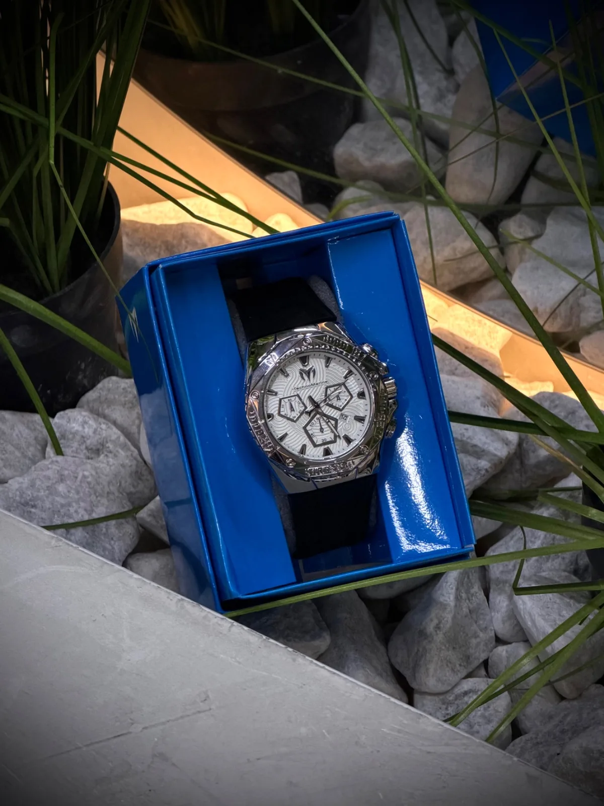 Reloj TECHNOMARINE hexagonal 1.1 premium plateado
