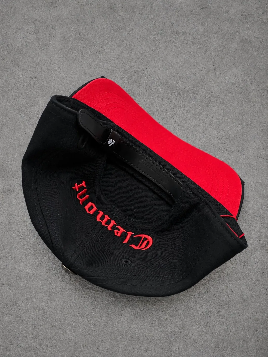 Gorra Clemont original negra — vista 2