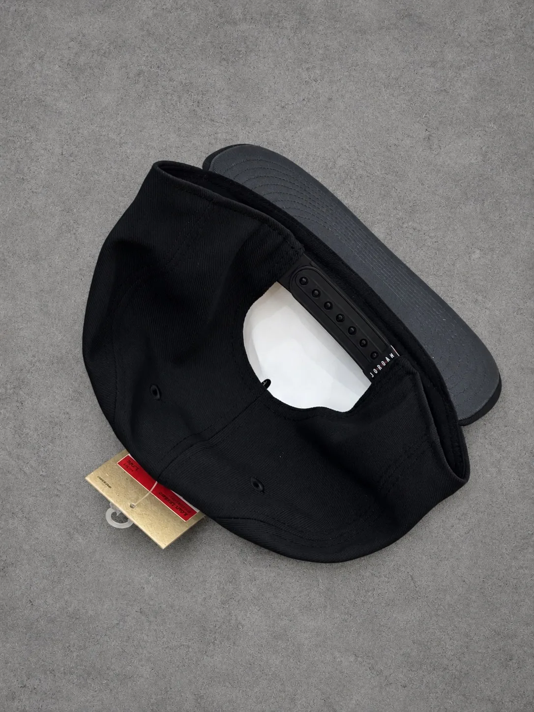 Gorra Jordan original negra — vista 2
