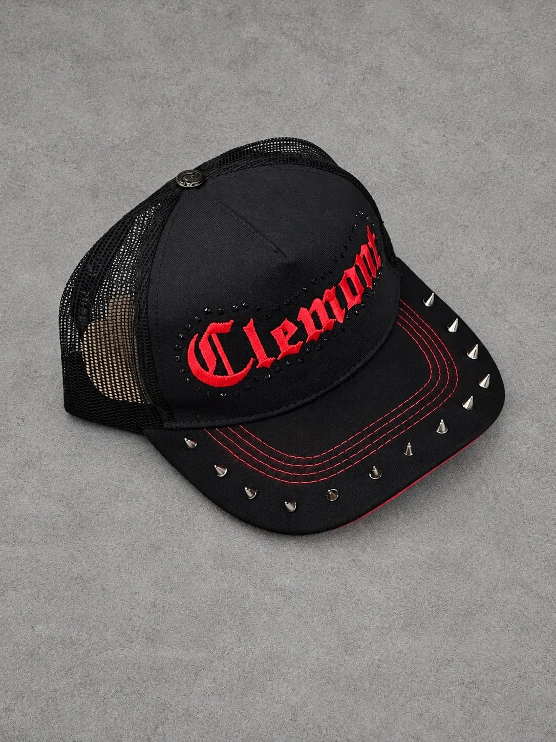Gorra Clemont 1.1 premium negra con rojo