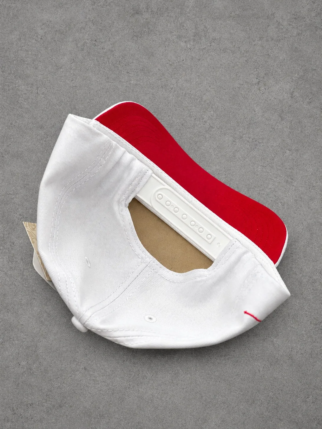 Gorra Clemont 1.1 premium blanca con negro — vista 2