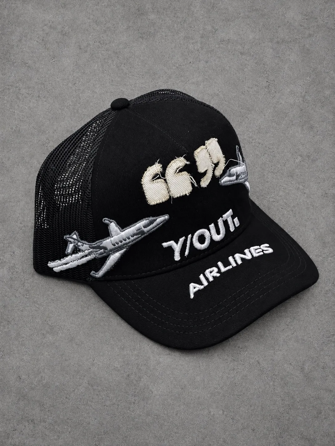 Gorra Y/OUT 1.1 Premium negra con blanco