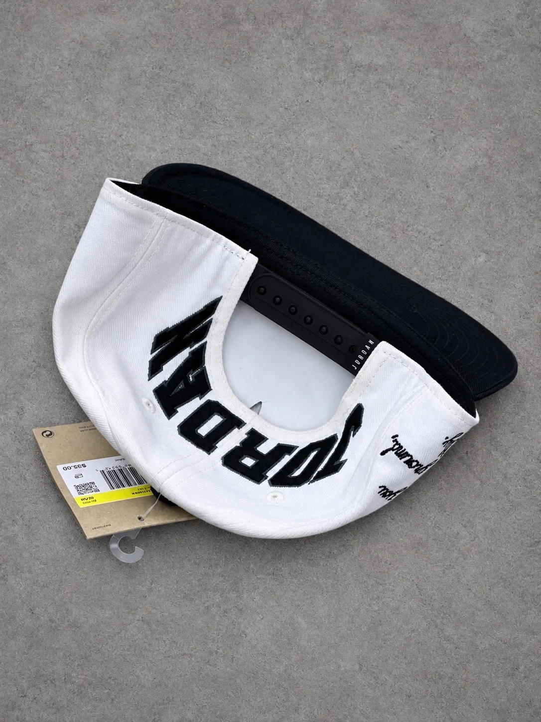 Gorra Jordan Original blanca con negro — vista 2