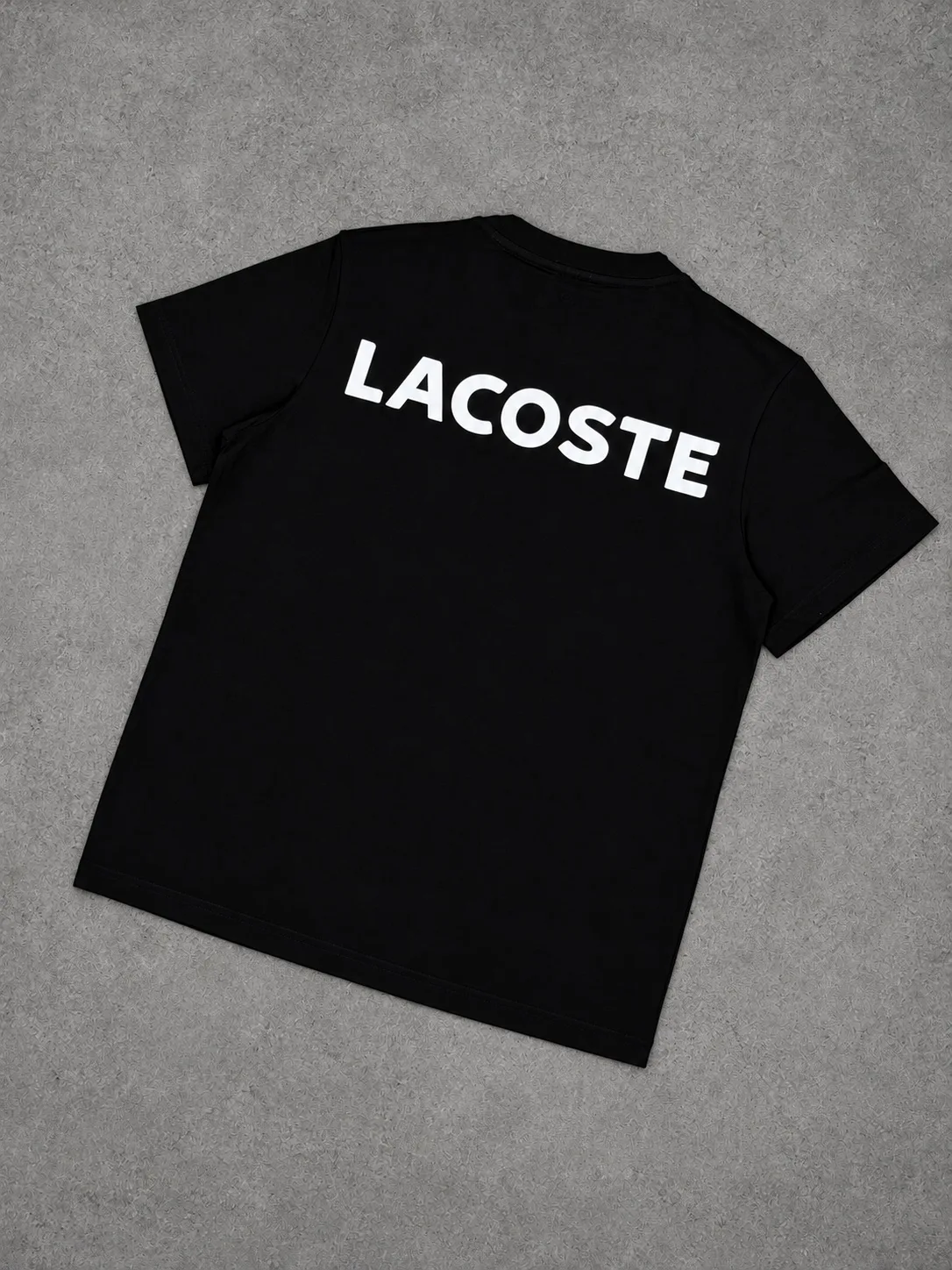 Camiseta Lacoste 1.1 premium negra y blanca — vista 2