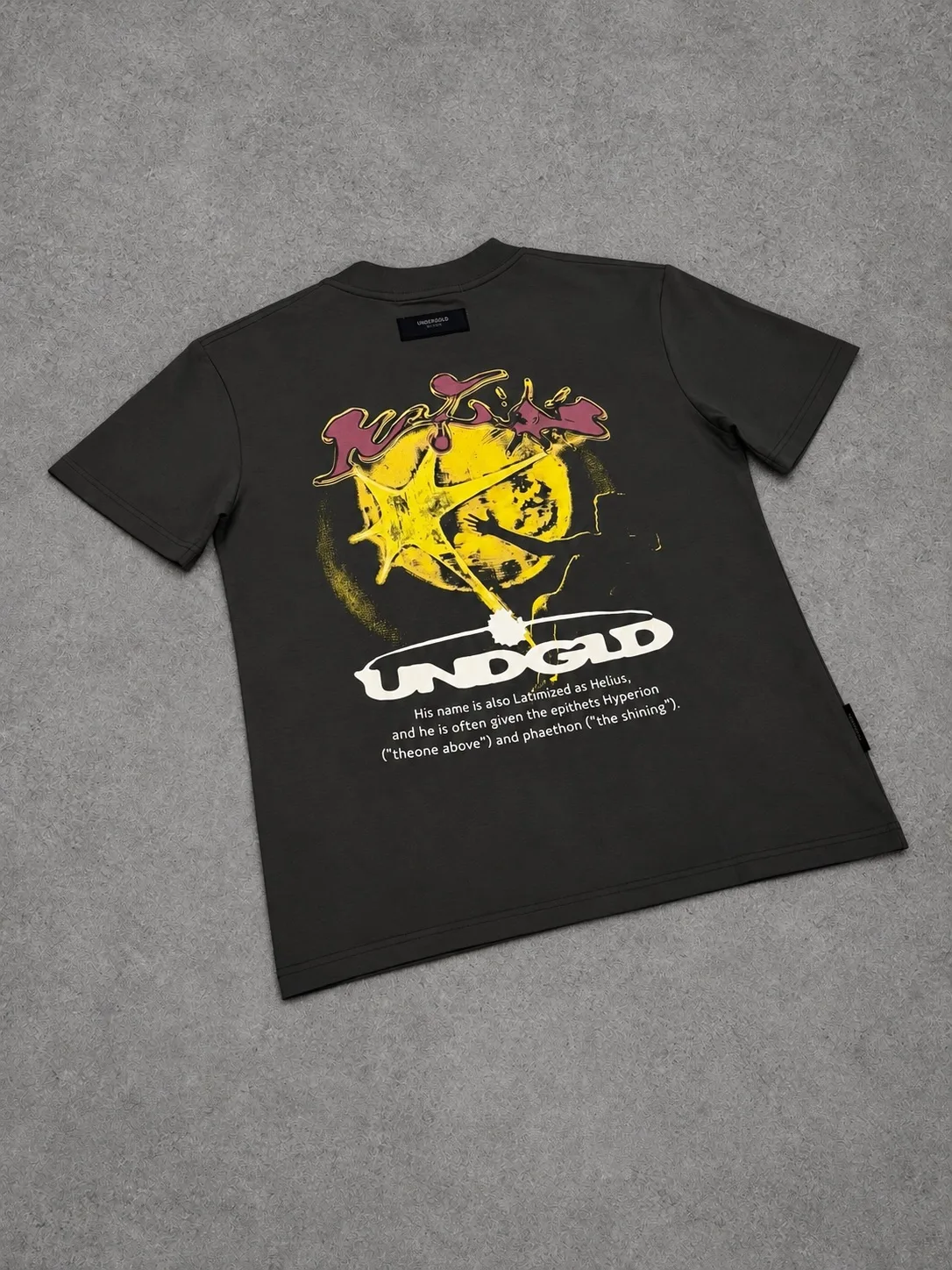Camiseta UnderGold 1.1 premium verde militar — vista 2