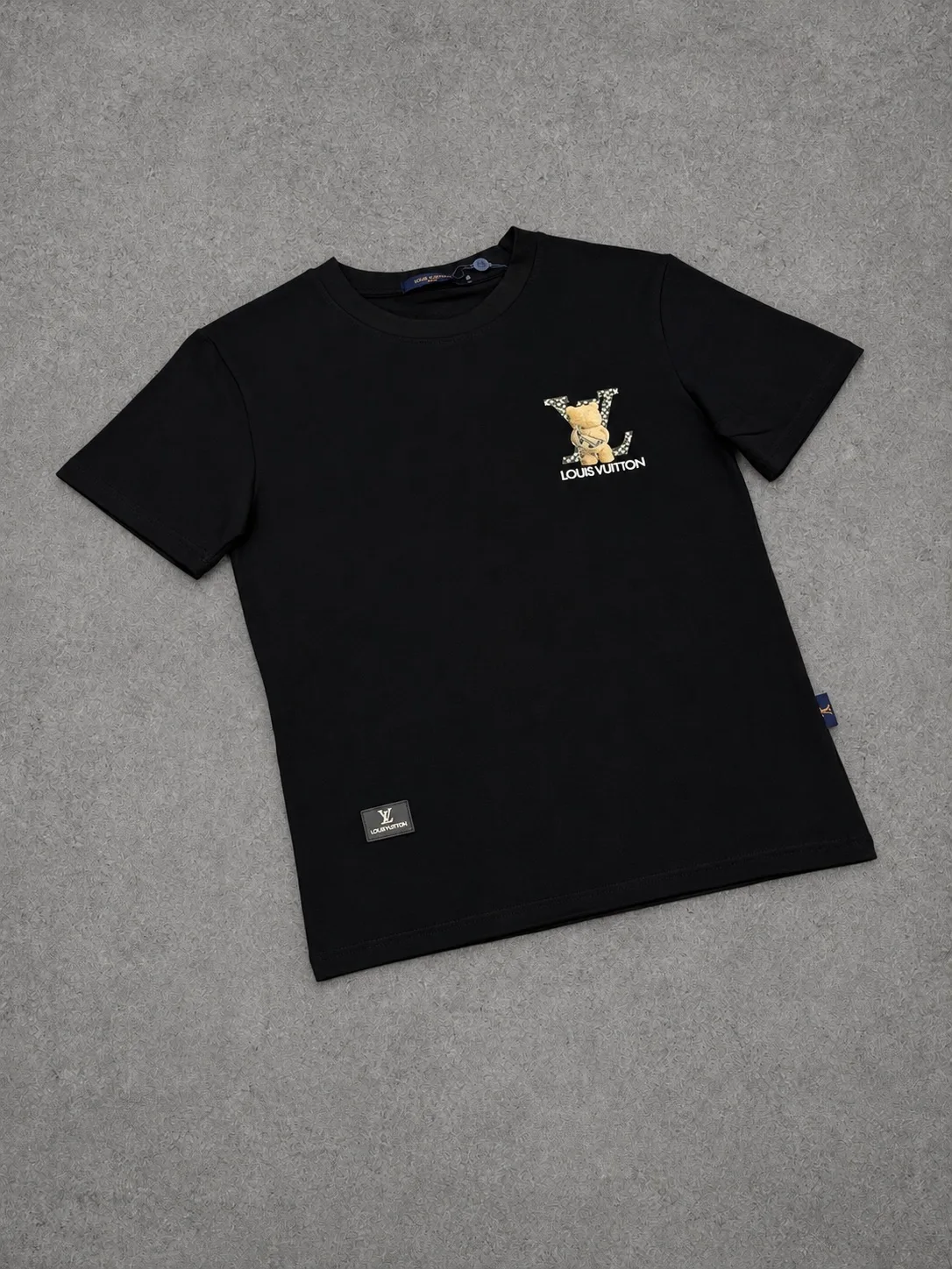 Camiseta Louis Vuitton 1.1 premium negra