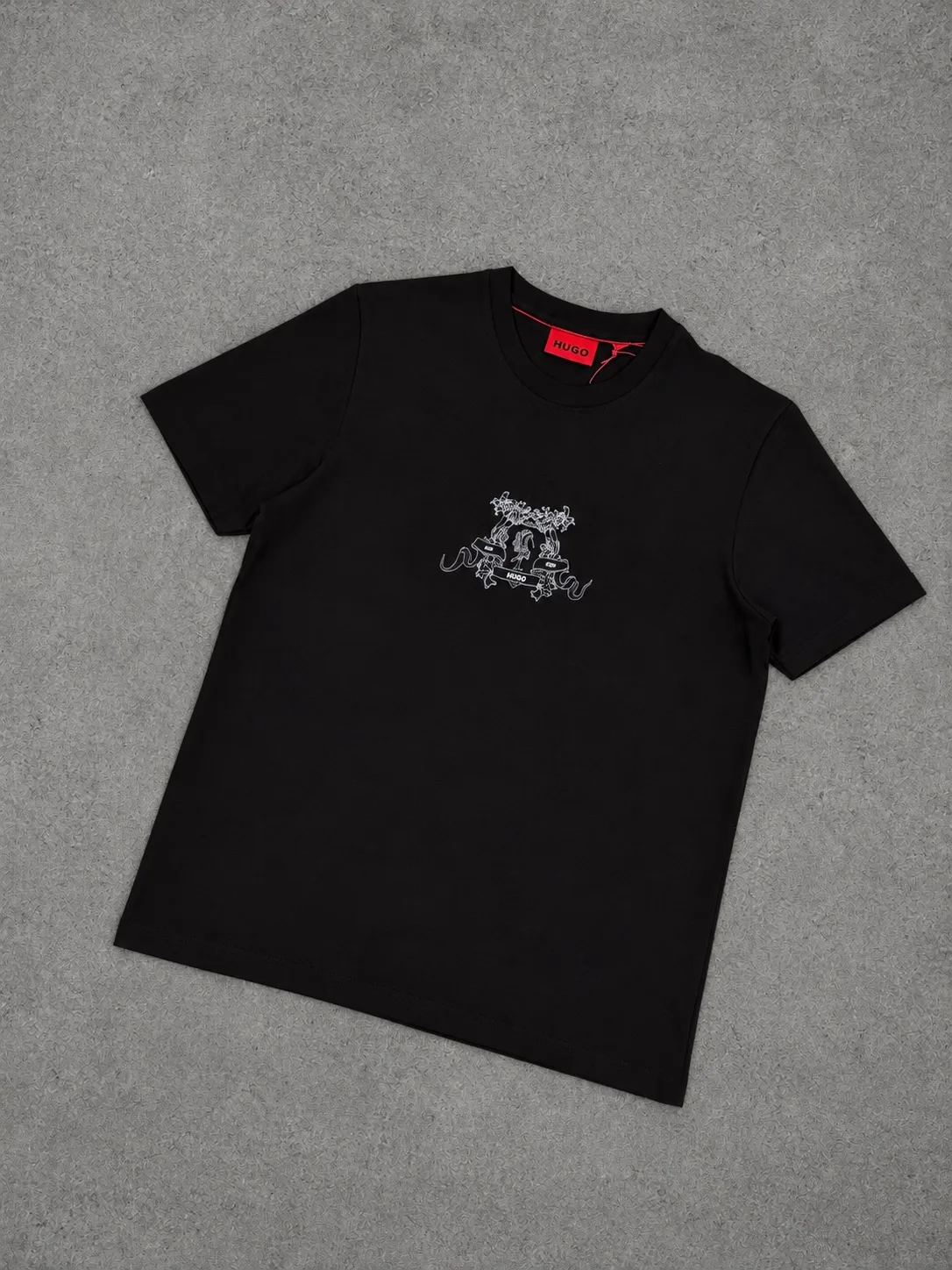 Camiseta Hugo 1.1 Premium negra