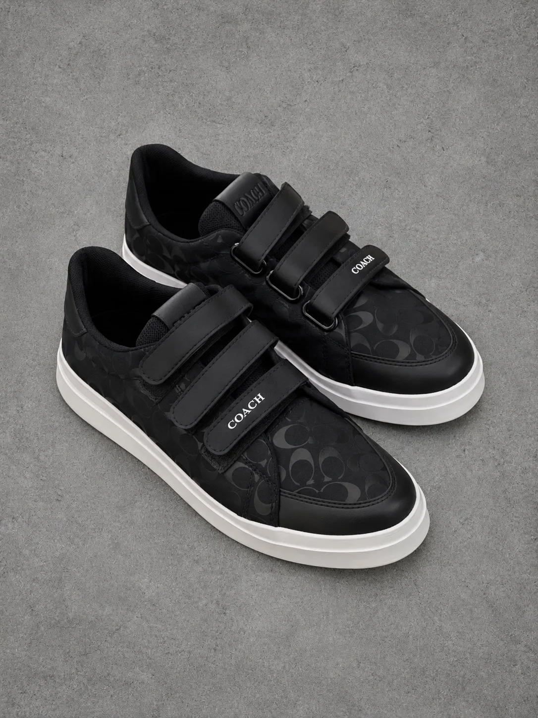 Tenis Coach 1.1 Premium negros