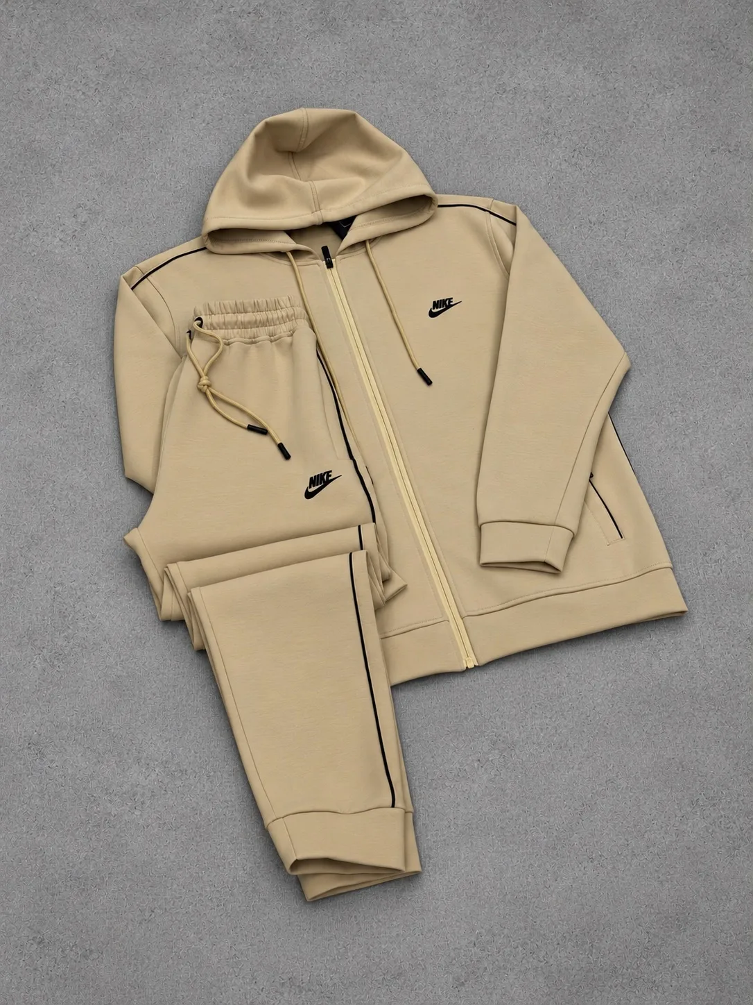 Conjunto Nike 1.1 premium café