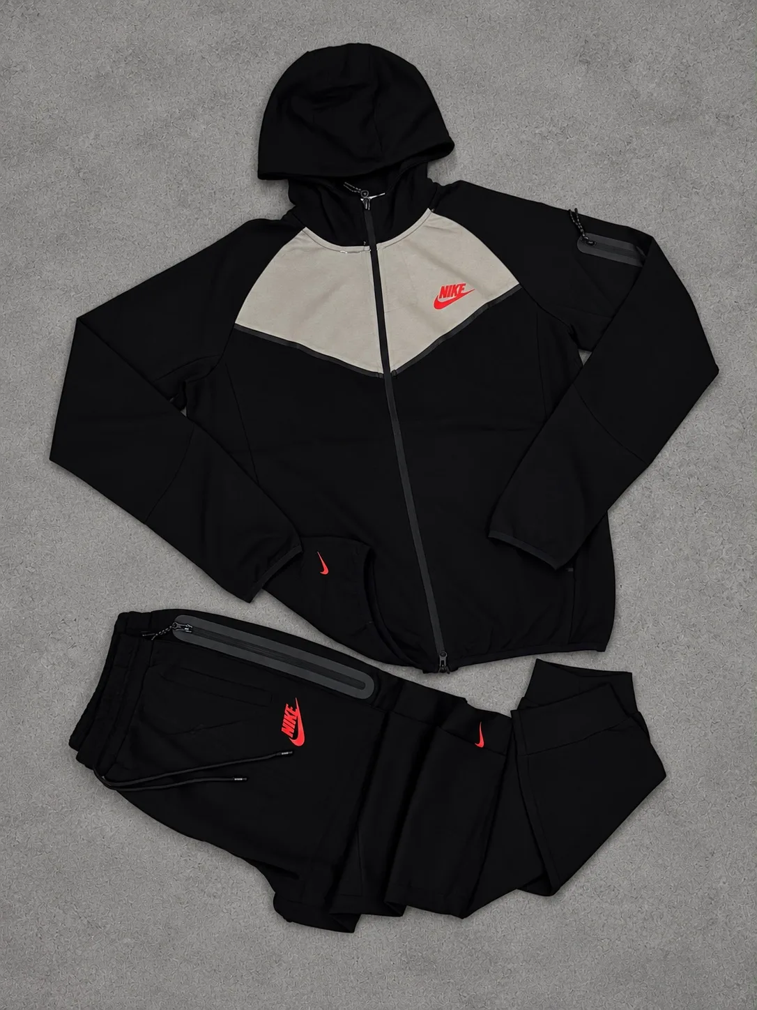 Conjunto Nike 1.1 premium negro con gris