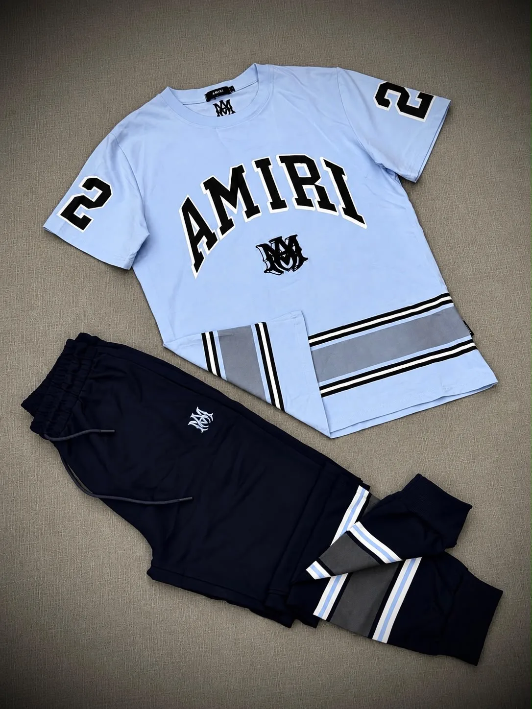 Conjunto AMIRI Sudadera y Camiseta 1.1 premium