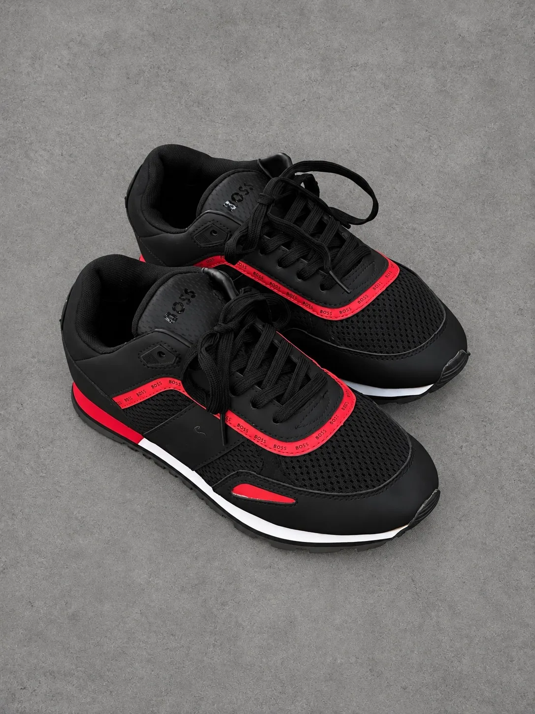 Tenis BOSS 1.1 Premium negros con rojo