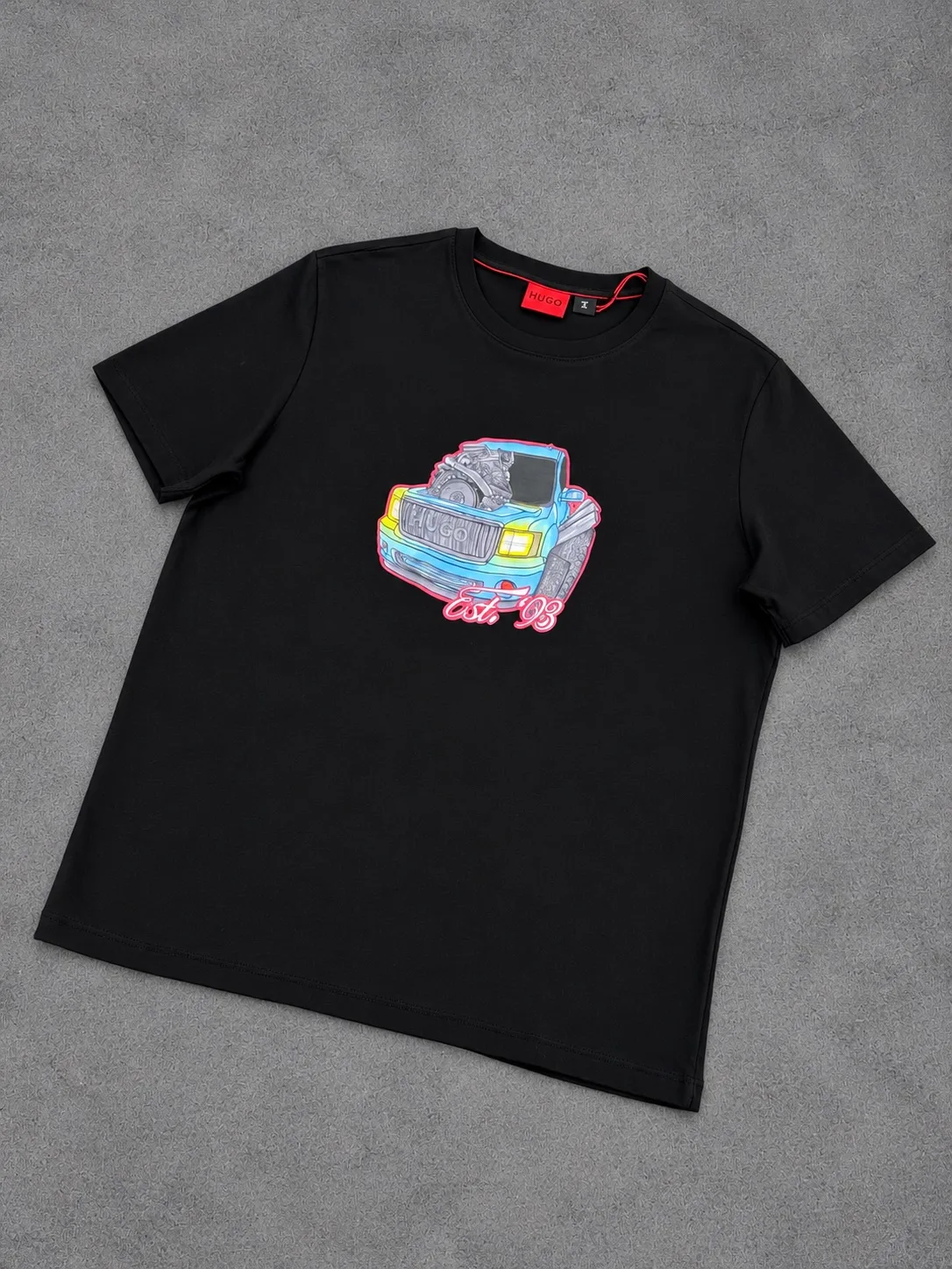 Camiseta Hugo 1.1 premium negra
