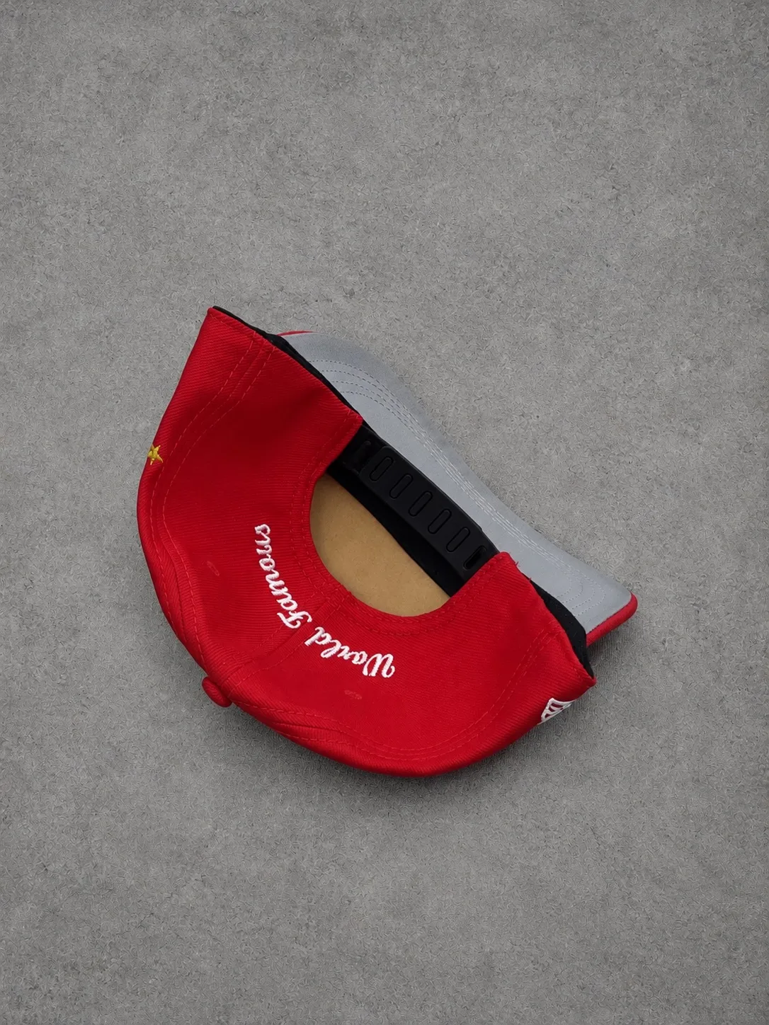 Gorra Supreme 1.1 Premium roja — vista 2